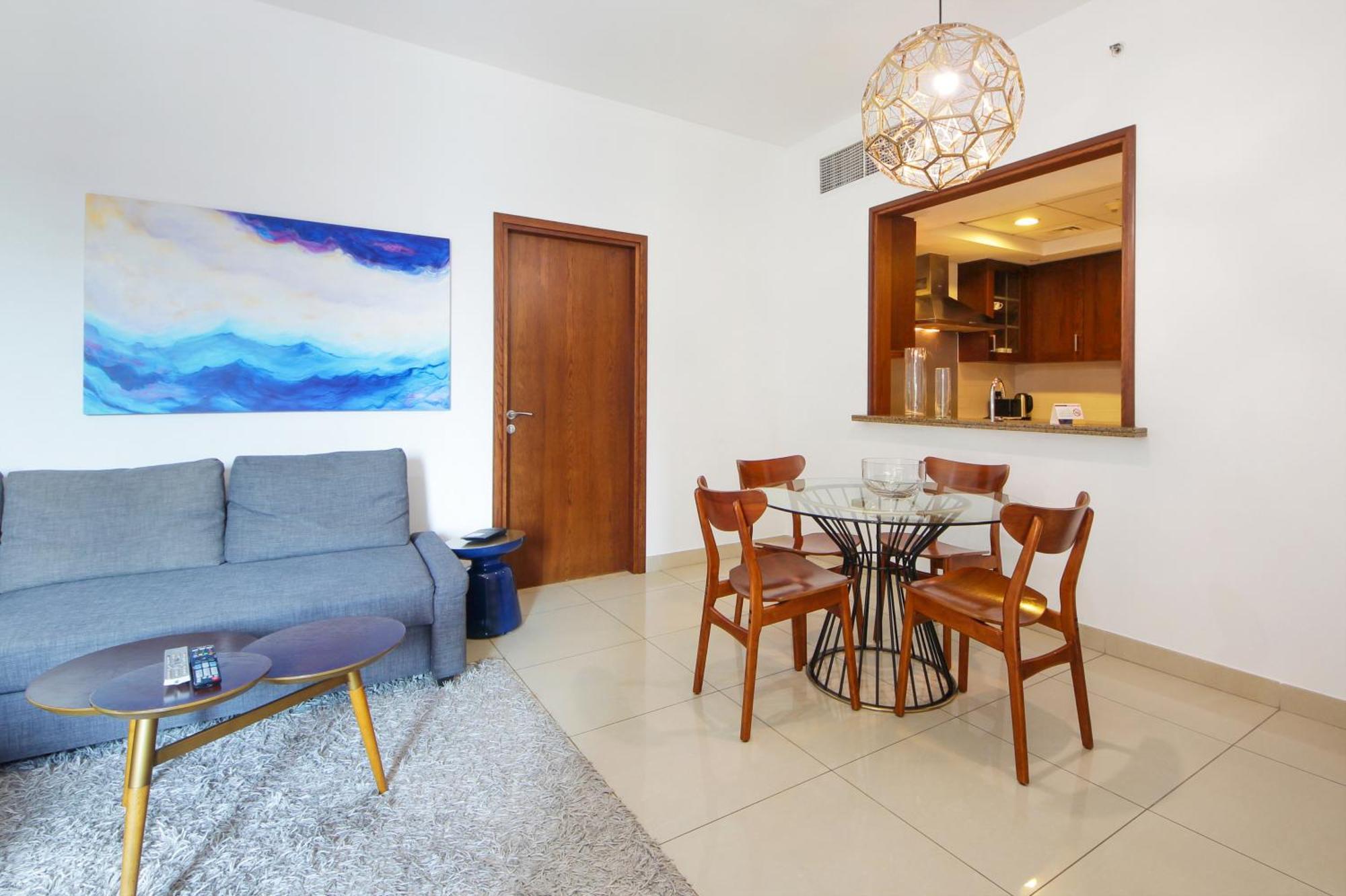New Arabian 29 Boulevard Downtown Apartment *