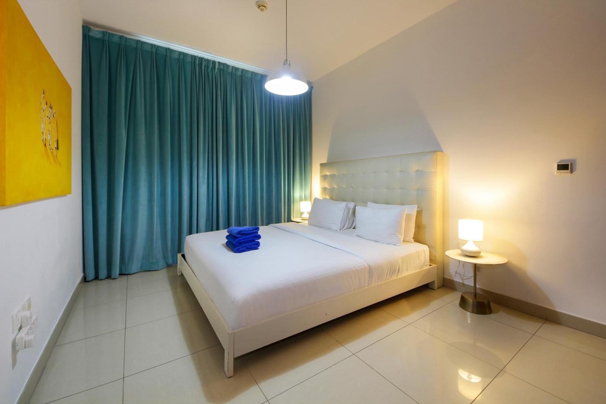 New Arabian 29 Boulevard Downtown Apartment *